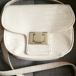 Light pink cross body bag